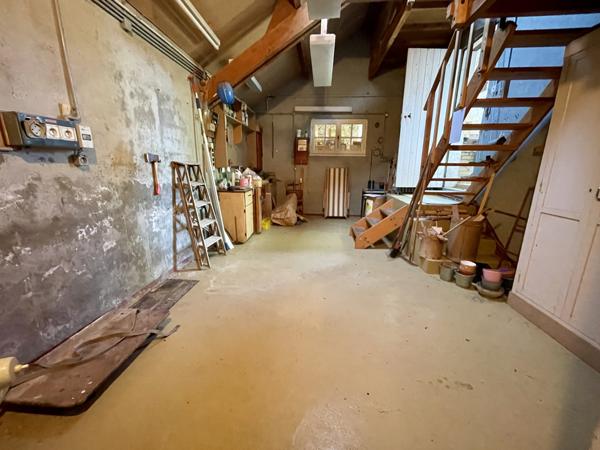 La Ferté-Alais (91590) Maison 3 chambres,possible 4 garage-double +sous-sol sur 1201 m² de terrain