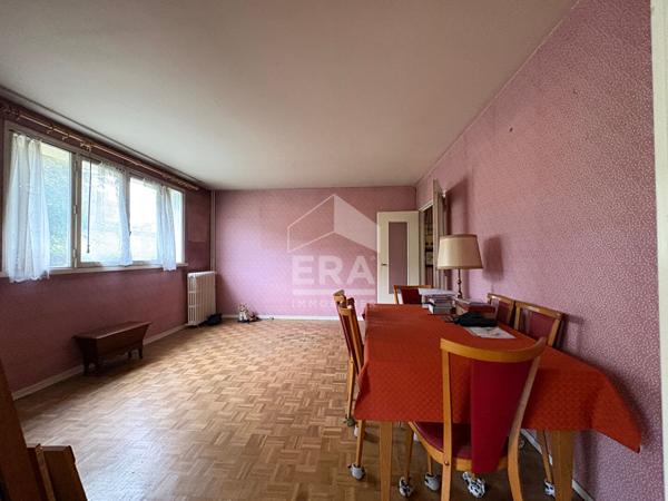 Appartement Beynes 5 pièce(s) - Pour les amateurs de travaux