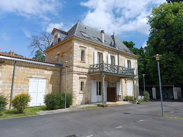 Appartement Villenave D Ornon 1 pièce(s) 35 m2