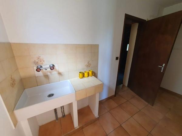 Maison de plain-pied - Jardin, garage et fort potentiel