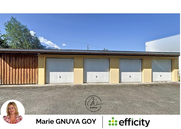 Immeuble 12 pièces - 440 m²