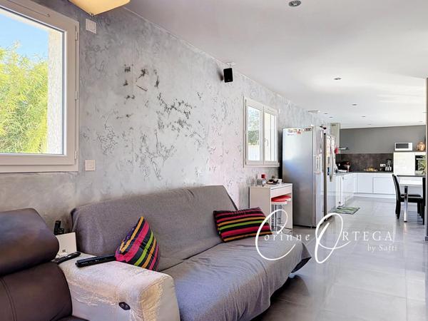 Villa Plain pied - 4 chambres - Piscine et Grand garage