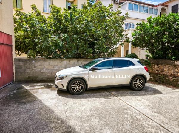 T2 42 m2 + parking  + cave