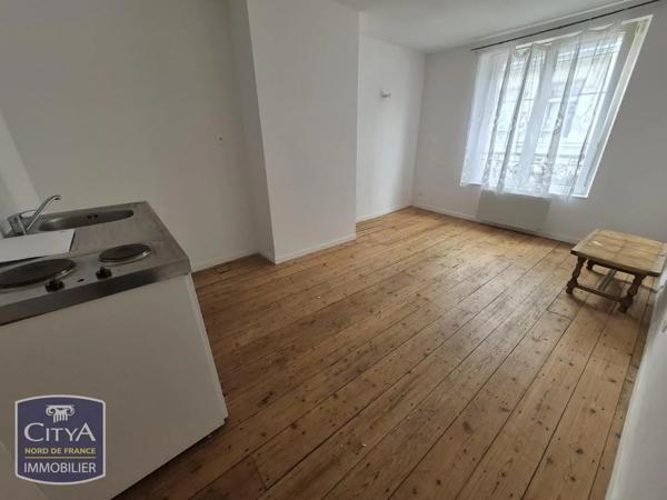 Appartement à louer 2 pièces 29.9m² Cambrai (59400)