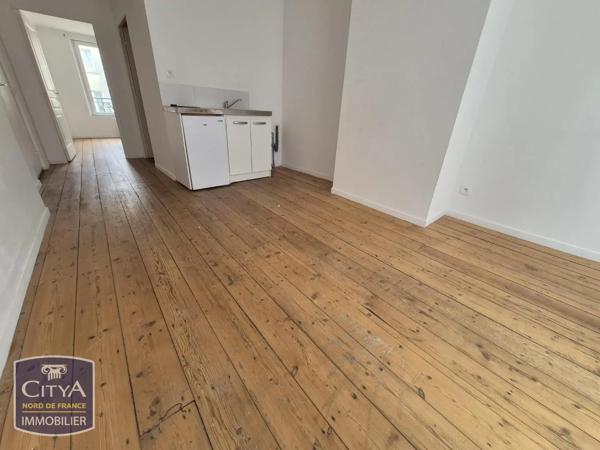 Appartement à louer 2 pièces 29.9m² Cambrai (59400)