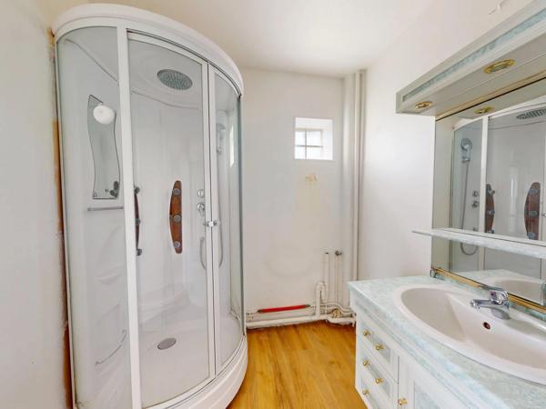 Appartement de Type T3 - Balcon & Ascenseur