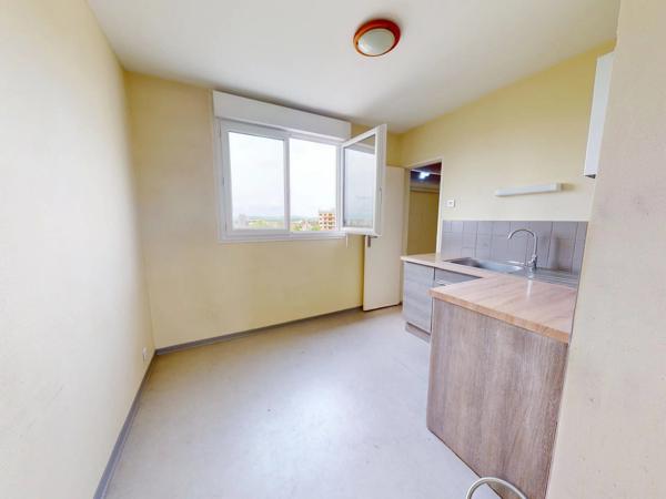 Appartement de Type T3 - Balcon & Ascenseur