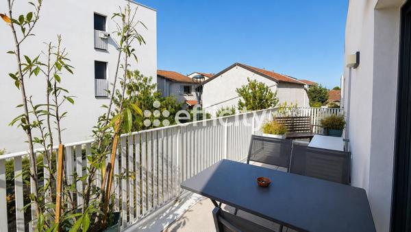 Appartement
         3 pièces
        - 69 m² 269 000 € *