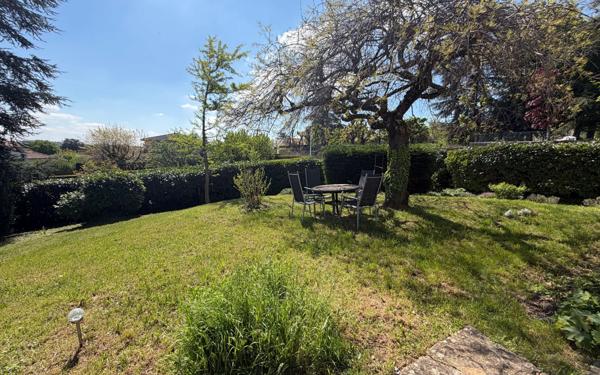 Maison à vendre    6 pièces • 162,09 m2 Saint-Cyr-au-Mont-d'Or