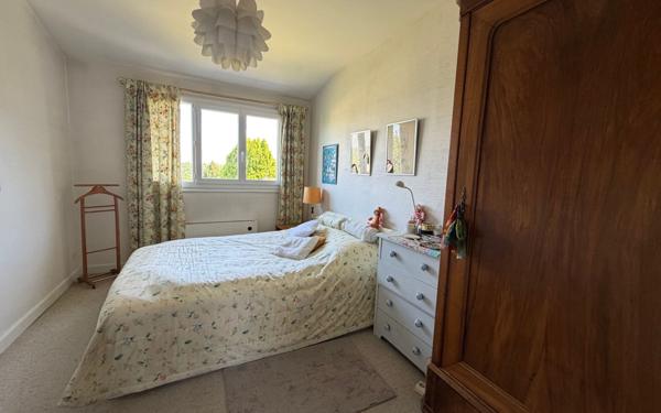 Maison à vendre    6 pièces • 162,09 m2 Saint-Cyr-au-Mont-d'Or