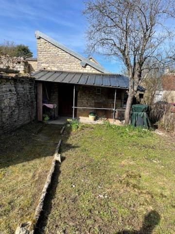 Terrain à bâtir à Châtillon sur seine hors lotissement !