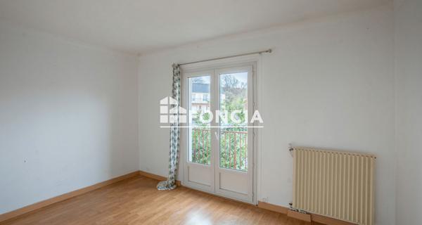 À vendre Maison 8 pièces 183 m² - Jouars-pontchartrain 78760