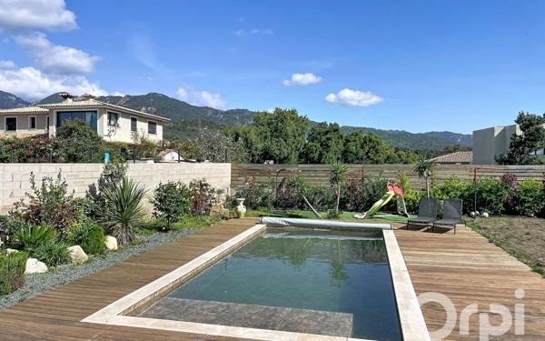 Maison à vendre    4 pièces • 132 m2 Lecci