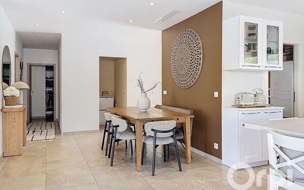 Maison à vendre    4 pièces • 132 m2 Lecci