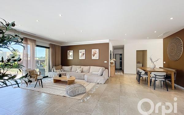 Maison à vendre    4 pièces • 132 m2 Lecci