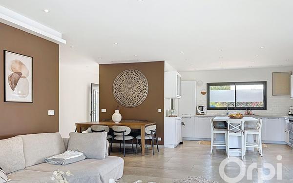 Maison à vendre    4 pièces • 132 m2 Lecci