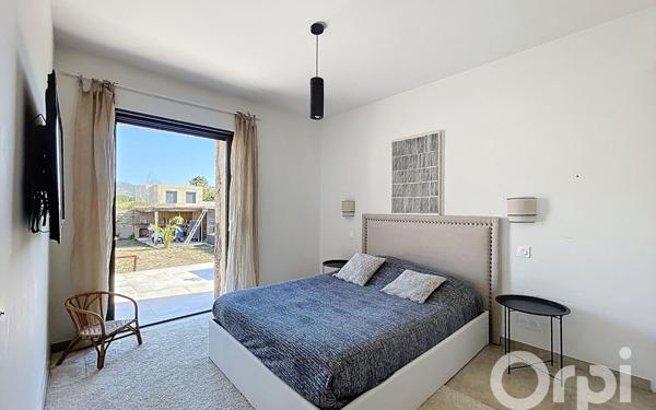 Maison à vendre    4 pièces • 132 m2 Lecci
