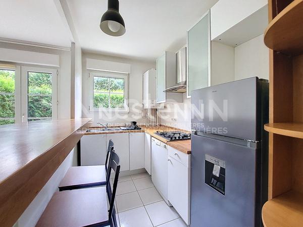 Montigny village : appartement MEUBLE 2 pieces avec jardin et box