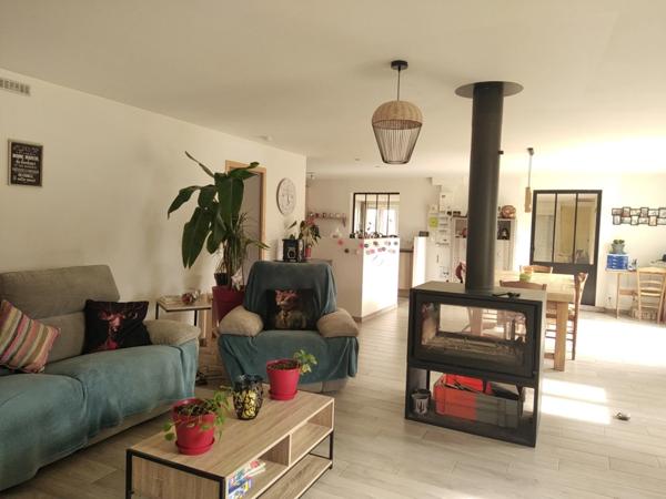 Dpt Maine et Loire (49), à vendre maison de plain pied