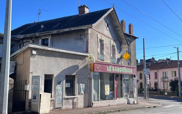 Maison à vendre    2 pièces • 90 m2 Limoges