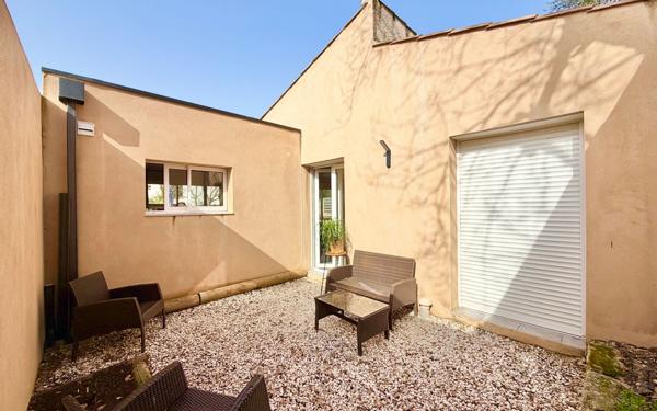 Maison à vendre    4 pièces •  Mus