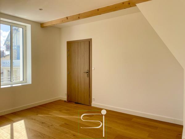 Appartement
                                                                                                                                                                                                                                                                                                                        3 pièce(s)                                                                                                                                                                                                          2 chambre(s)                                                                                                                                                                                                          66  m²