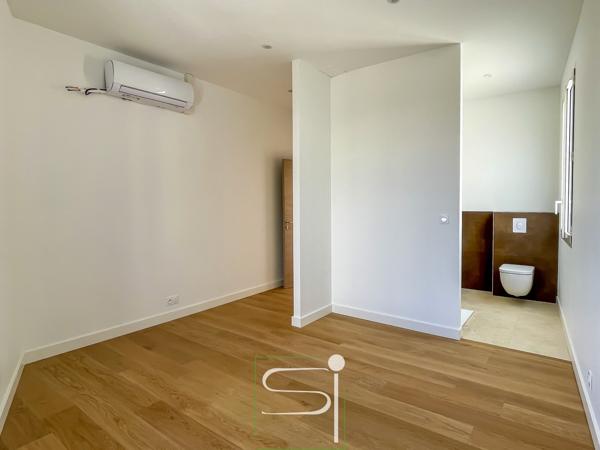 Appartement
                                                                                                                                                                                                                                                                                                                        3 pièce(s)                                                                                                                                                                                                          2 chambre(s)                                                                                                                                                                                                          66  m²