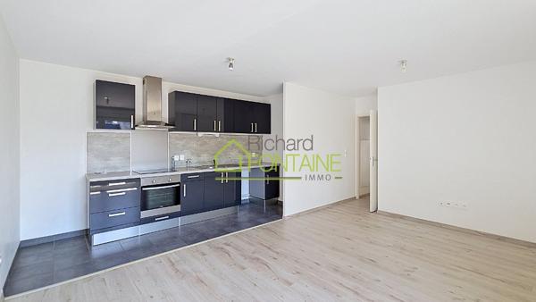 Appartement T3 avec Terrasse sans vis-à-vis à l'ouest et stationnement en sous-sol proche C6 et Rennes