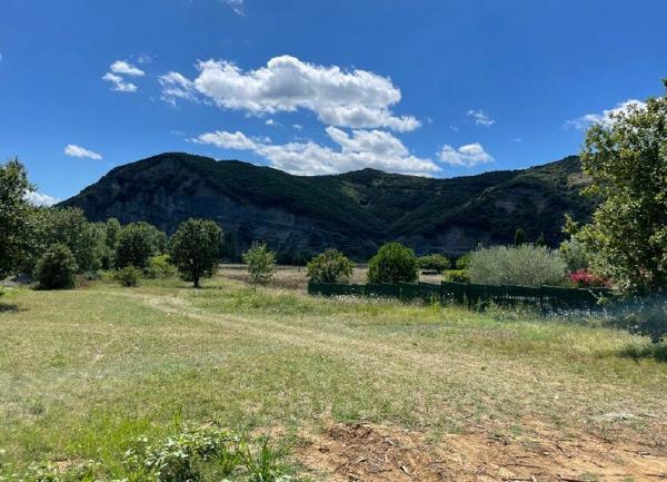 Terrain à vendre    Vallon-Pont-d'Arc