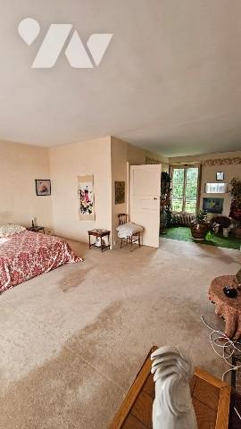 Maison Bourgeoise de 11 pièces de plus de 371 m²