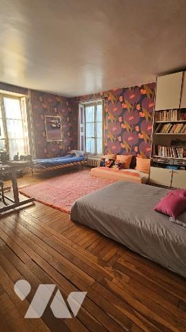 Maison Bourgeoise de 11 pièces de plus de 371 m²