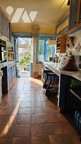 Maison Bourgeoise de 11 pièces de plus de 371 m²