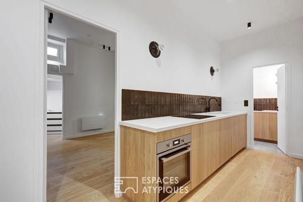 Appartement sur cour entièrement rénové entre Madeleine et Saint-Augustin