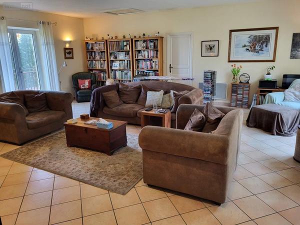 Maison à vendre à Bussière-Dunoise en Creuse (23320), ref : 1222