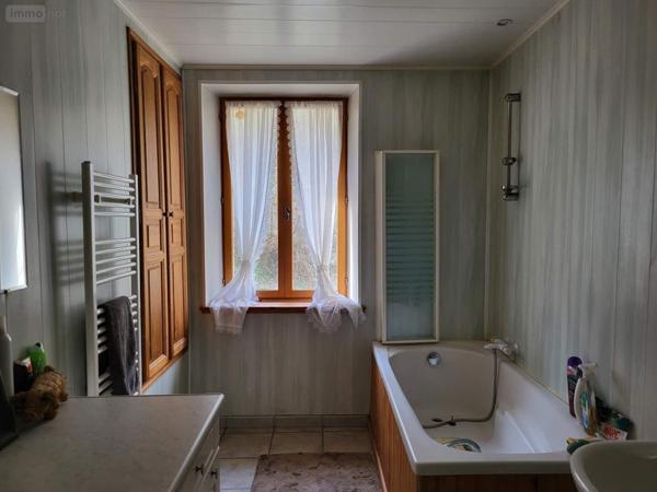 Maison à vendre à Bussière-Dunoise en Creuse (23320), ref : 1222