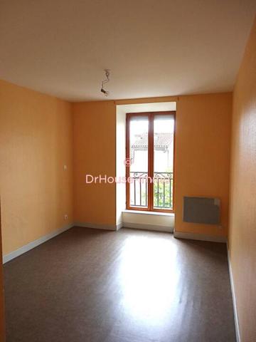 Immeuble à vendre 6 pièces de 138 m²