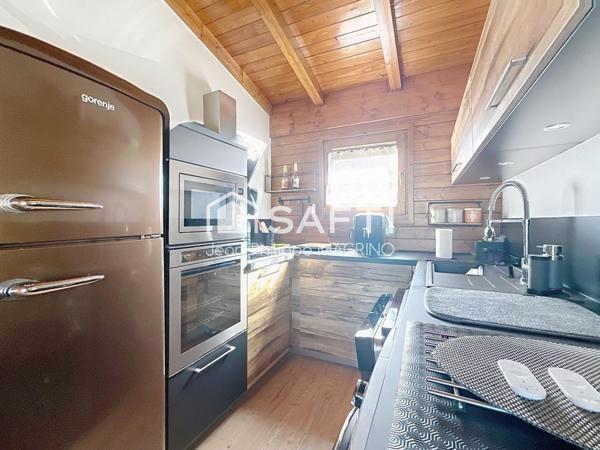 Maison bois 3 pièces.