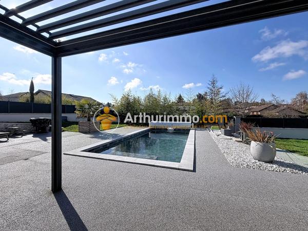 Vente Maison 5 pièces 140 m2 à Bourgoin-Jallieu