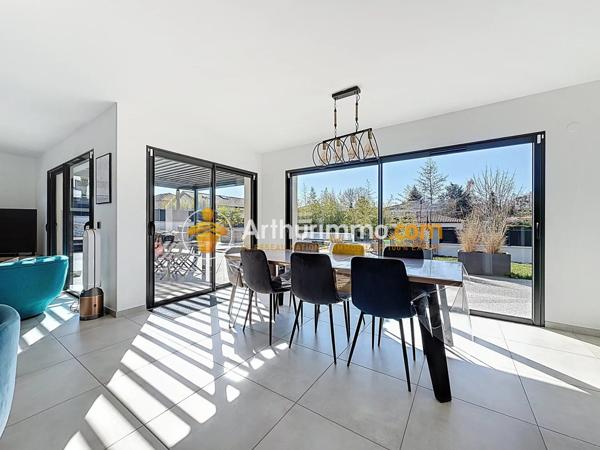 Vente Maison 5 pièces 140 m2 à Bourgoin-Jallieu