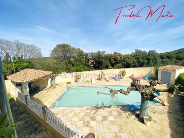 Maison à vendre 13 pièces de 300 m²