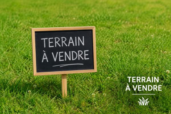Terrain
        
        - 700 m² Exclusivité 73 500 € *