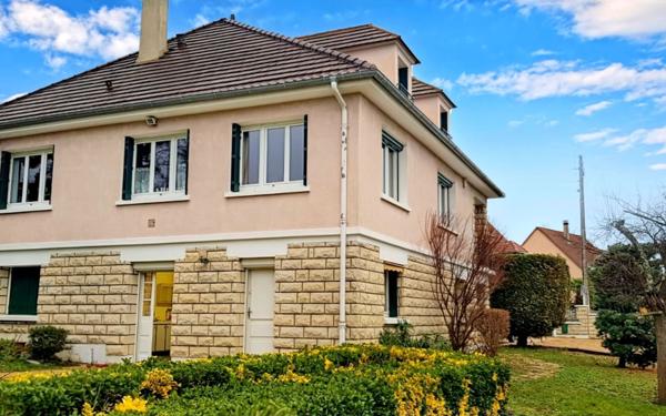 Maison à vendre    7 pièces •  Triel-sur-Seine