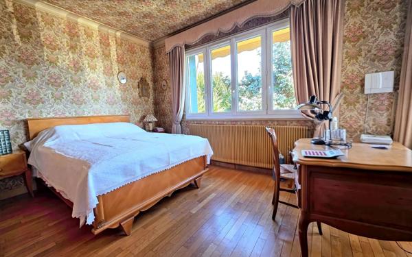 Maison à vendre    7 pièces •  Triel-sur-Seine