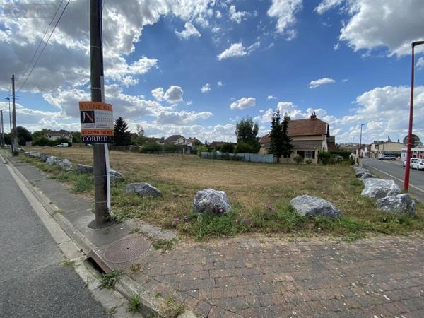 Terrain à Batir à vendre à Longueau dans la Somme (80330), ref : 80121-2126