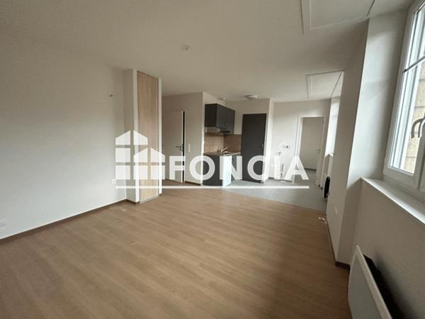 Location Studio 28.73 m² - 2 RUE LE FULTON Bourges 18000