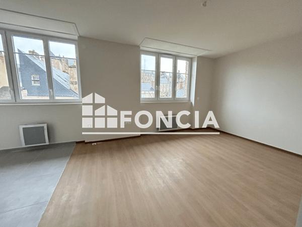 Location Studio 28.73 m² - 2 RUE LE FULTON Bourges 18000