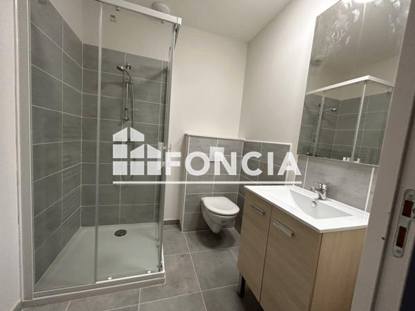 Location Studio 28.73 m² - 2 RUE LE FULTON Bourges 18000