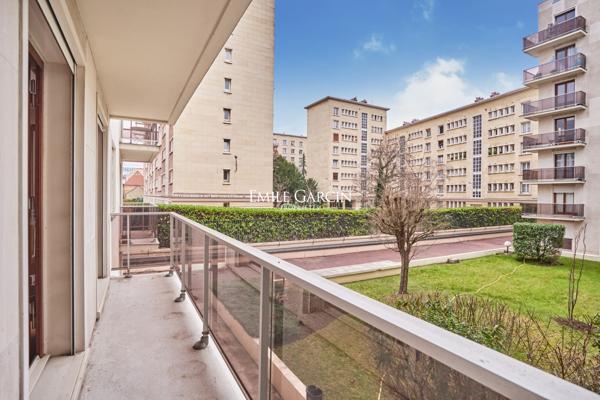 À vendre - appartement - 82 m² - Paris - 75015 - Porte de Versailles - Balcon