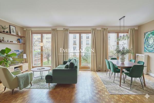 À vendre - appartement - 82 m² - Paris - 75015 - Porte de Versailles - Balcon