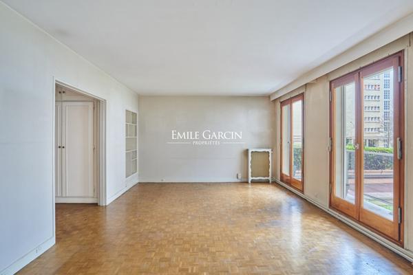À vendre - appartement - 82 m² - Paris - 75015 - Porte de Versailles - Balcon